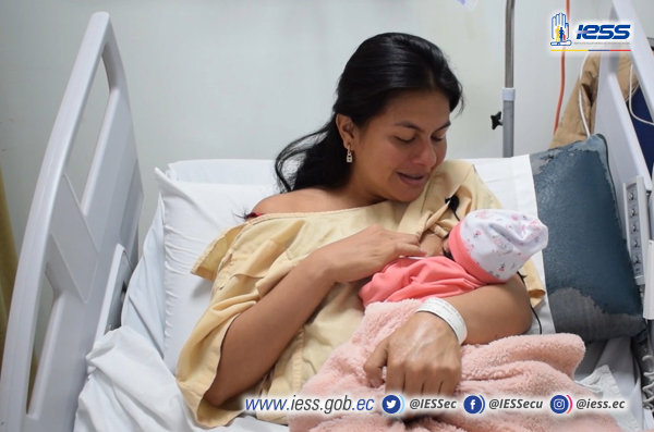 Lactancia materna: Beneficios para las madres, bebés y hospitales